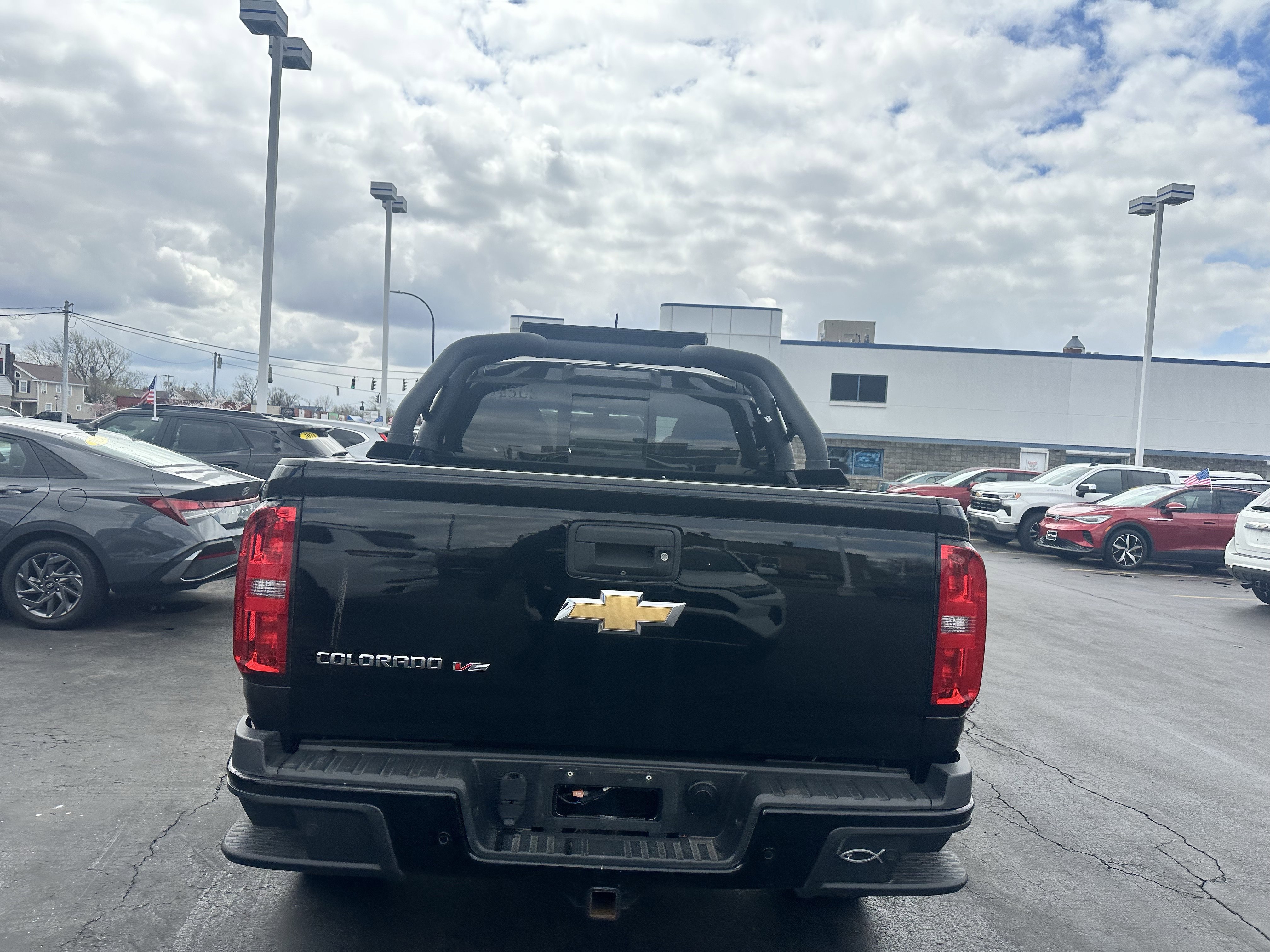 Used 2019 Chevrolet Colorado Z71 AWD/4WD image 7