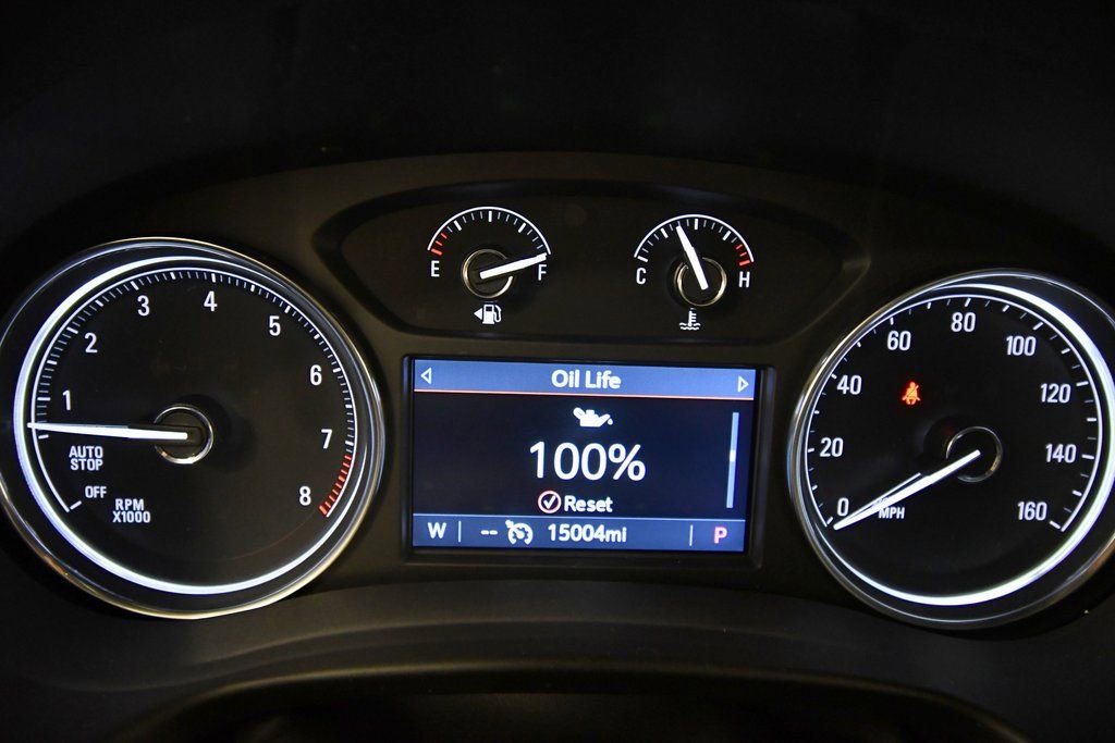 Used 2023 Buick Enclave Essence w/ Sport Touring Edition AWD/4WD image 22