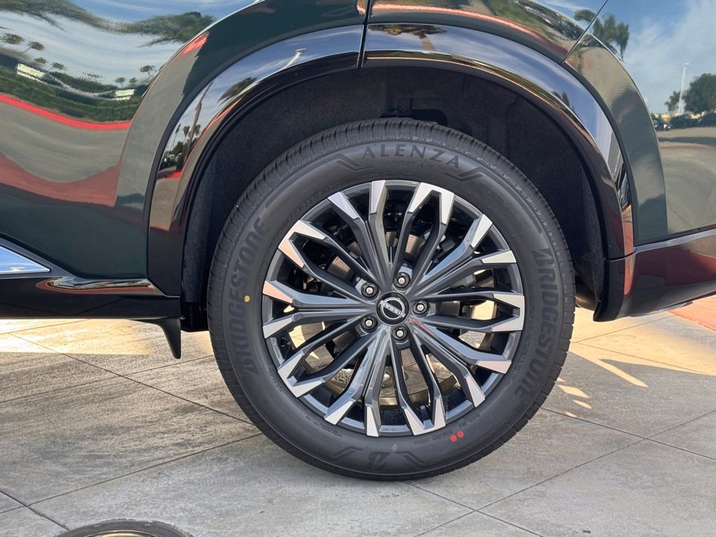 New 2026 Nissan Rogue Platinum image 8