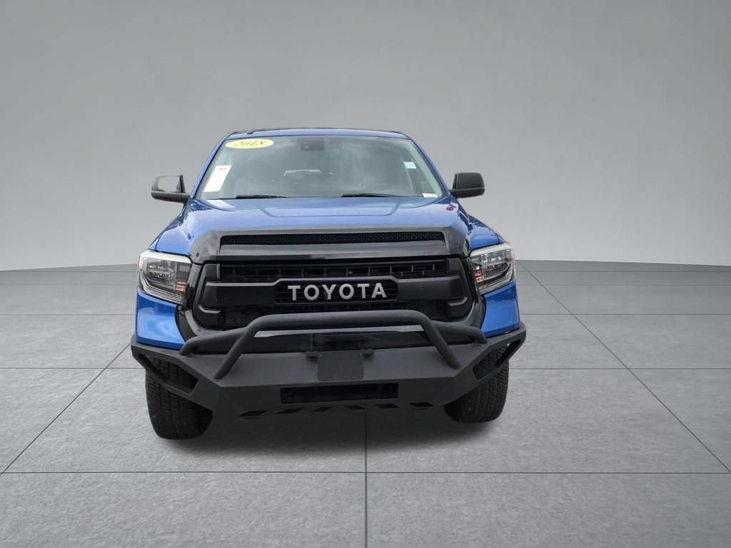 Used 2018 Toyota Tundra Limited w/ Limited Premium Package AWD/4WD image 5