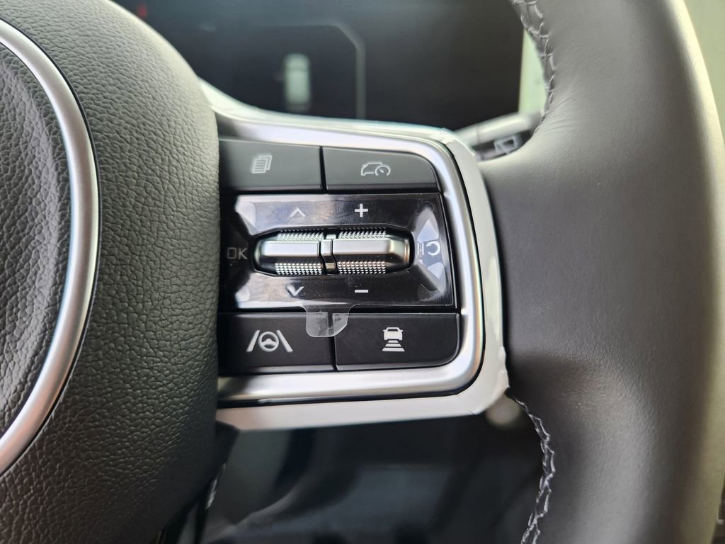 New 2026 Kia Carnival SX image 16