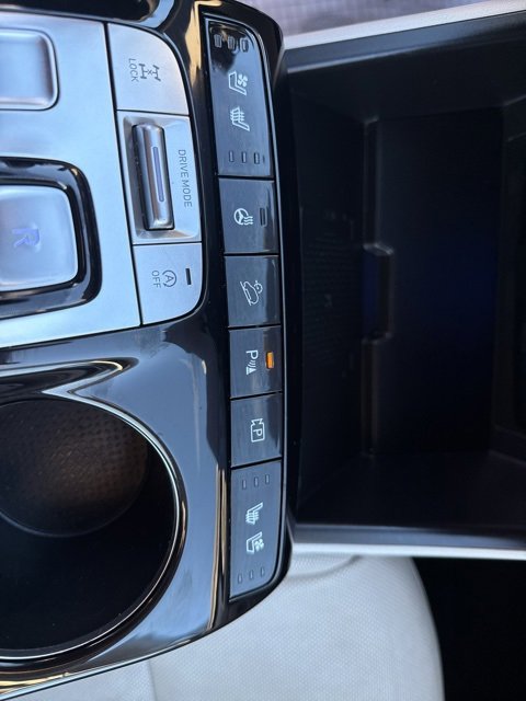 Used 2024 Hyundai Tucson Limited image 29