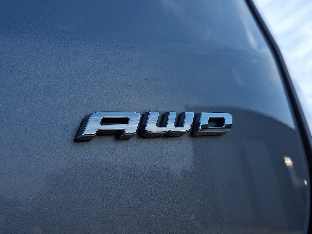 Used 2024 Ford Edge Titanium AWD/4WD image 30
