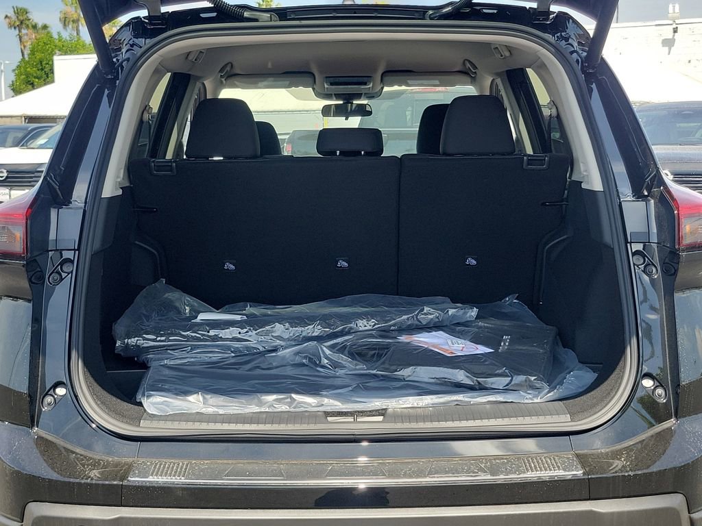 New 2026 Nissan Rogue SV image 15
