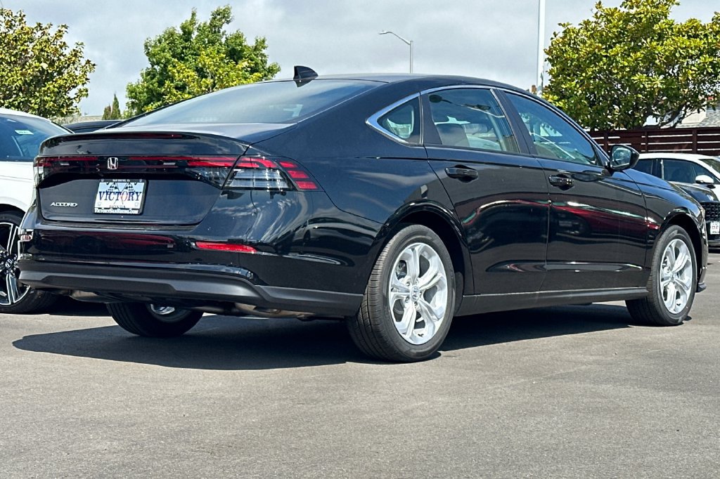New 2026 Honda Accord LX image 4