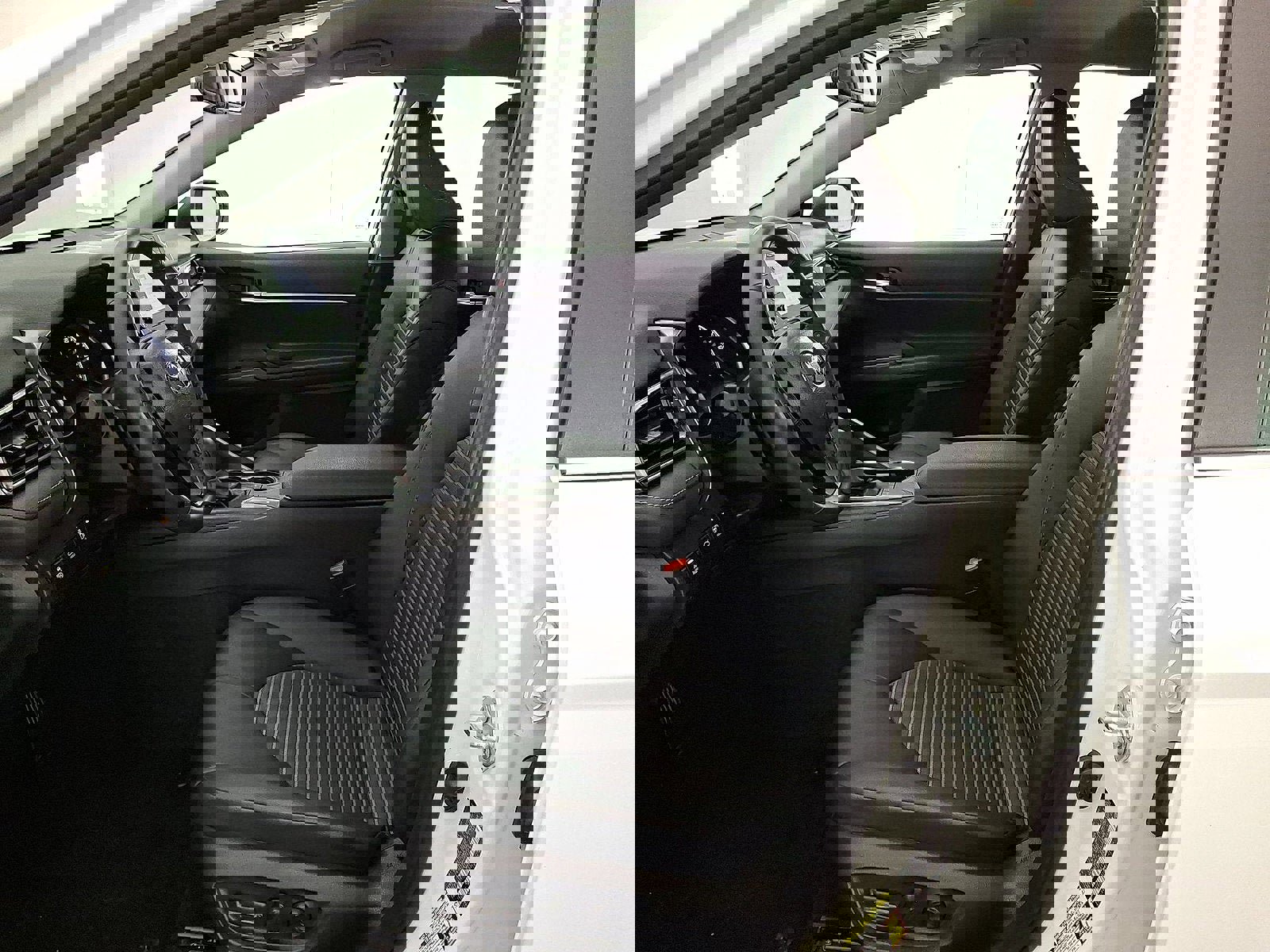 Certified 2024 Toyota Camry SE w/ Cold Weather Package image 11