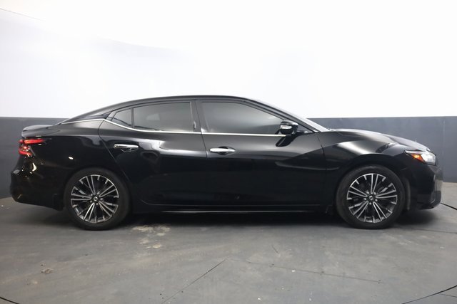 Used 2019 Nissan Maxima 3.5 SL w/ Floor Mat Group image 4