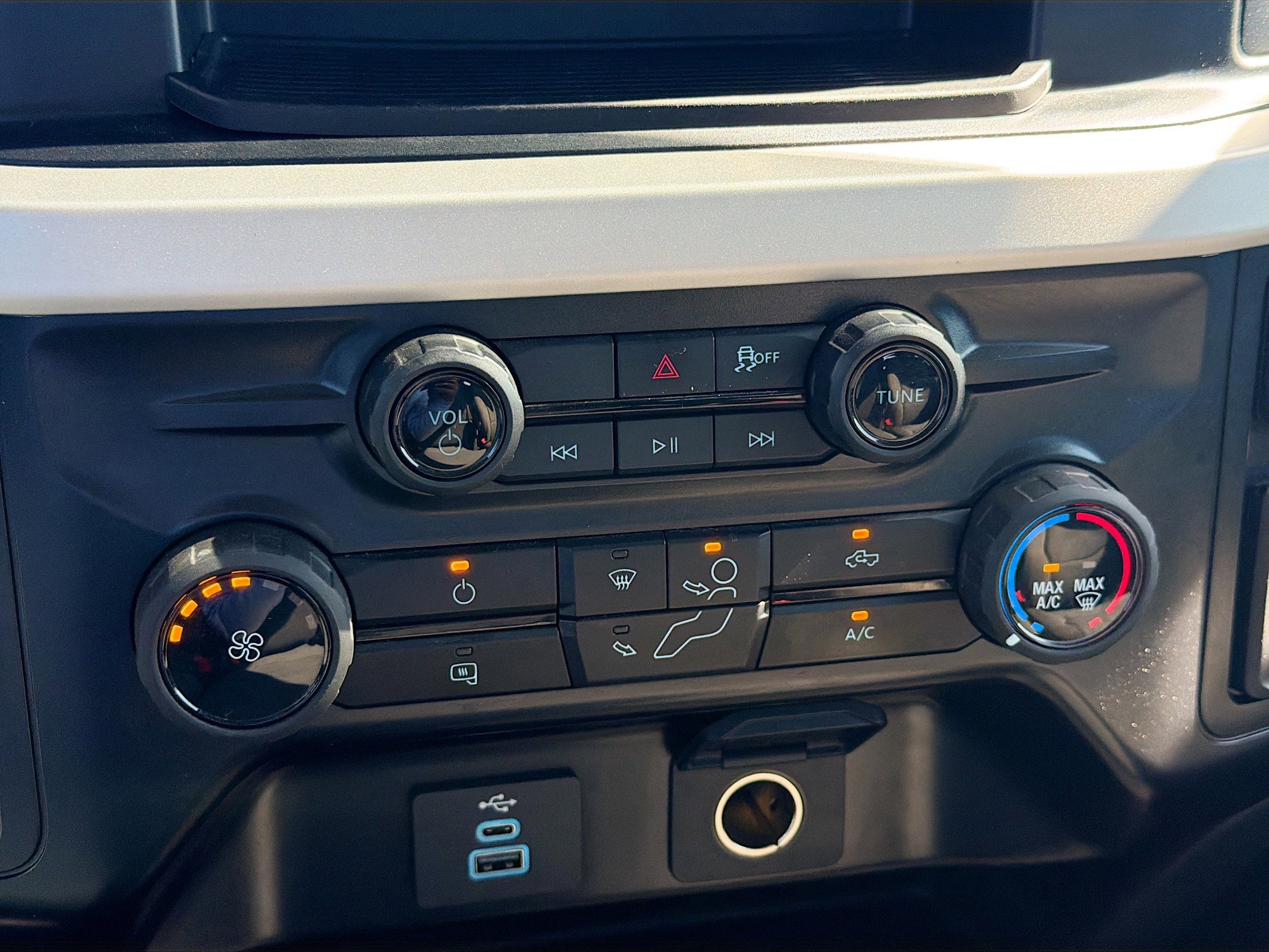 Used 2025 Ford F250 XLT image 31