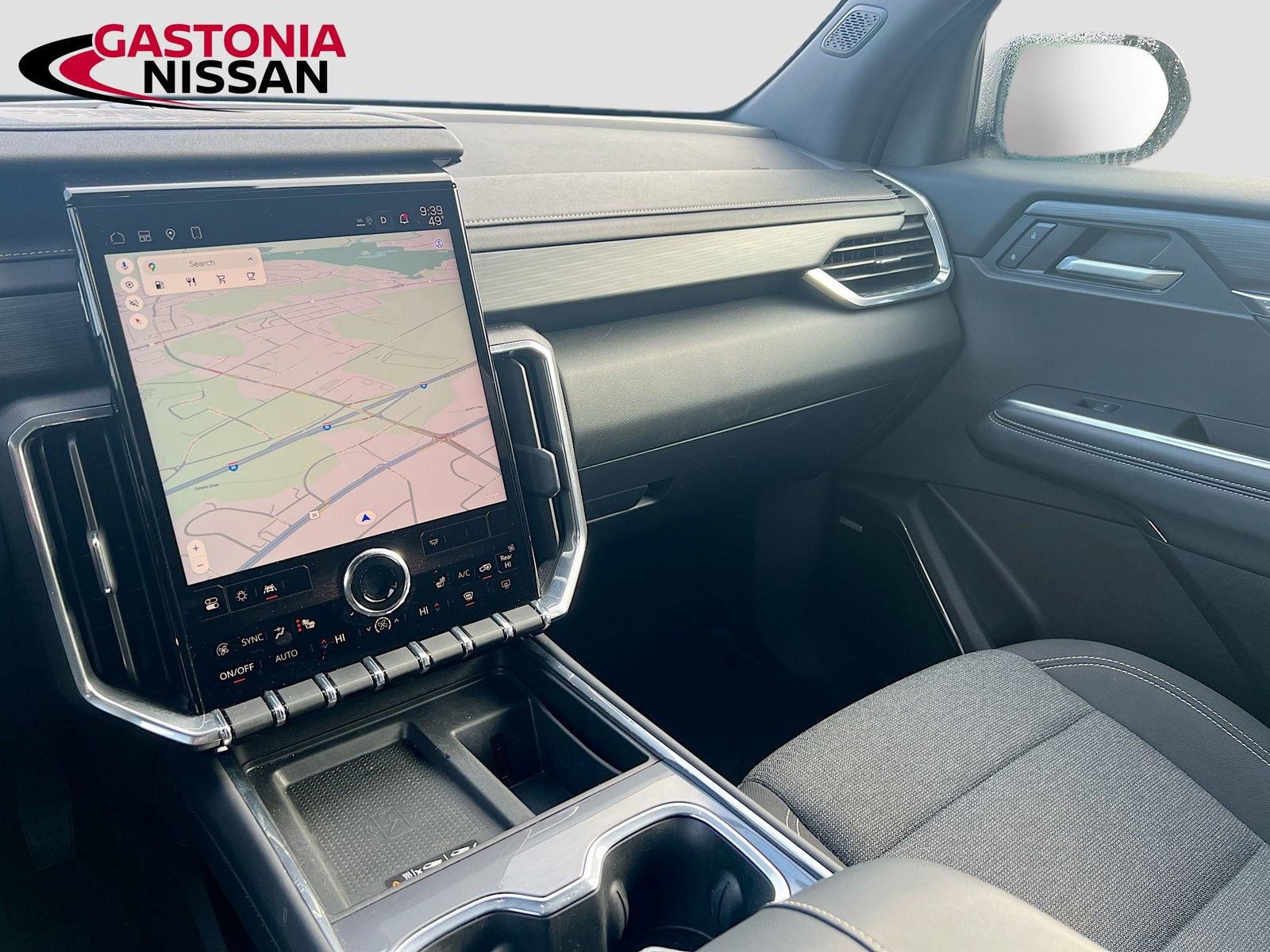 Used 2025 GMC Acadia Elevation image 31