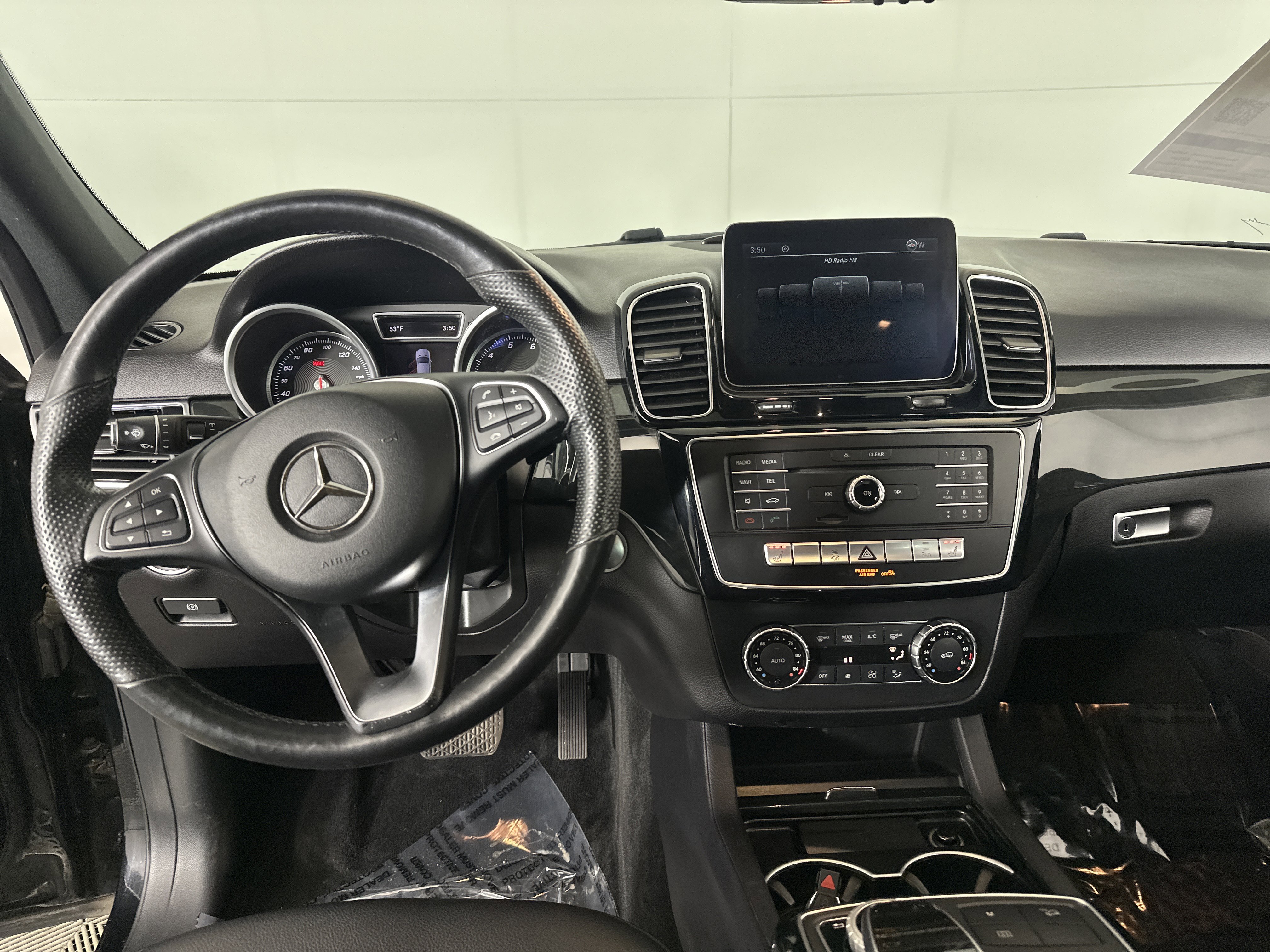 Used 2017 Mercedes-Benz GLE 350 4MATIC image 3