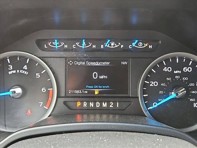 Used 2017 Ford F250 XLT w/ FX4 Off-Road Package AWD/4WD image 9