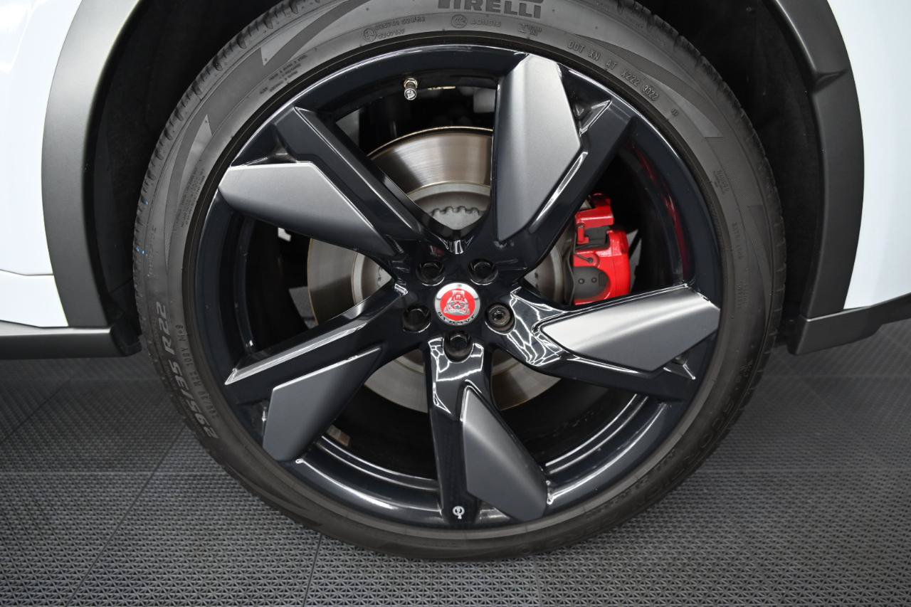 Used 2021 Jaguar F-PACE SVR AWD/4WD image 50