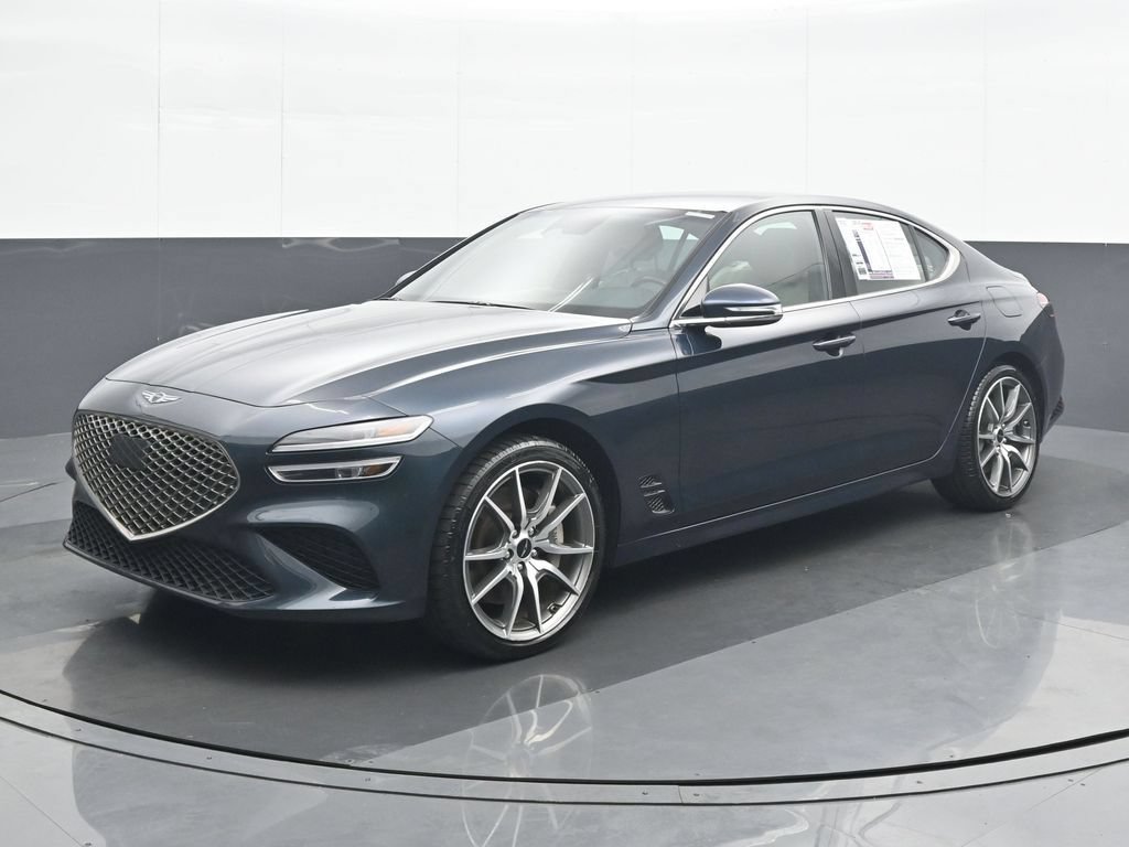 Used 2024 Genesis G70 2.5T RWD image 2