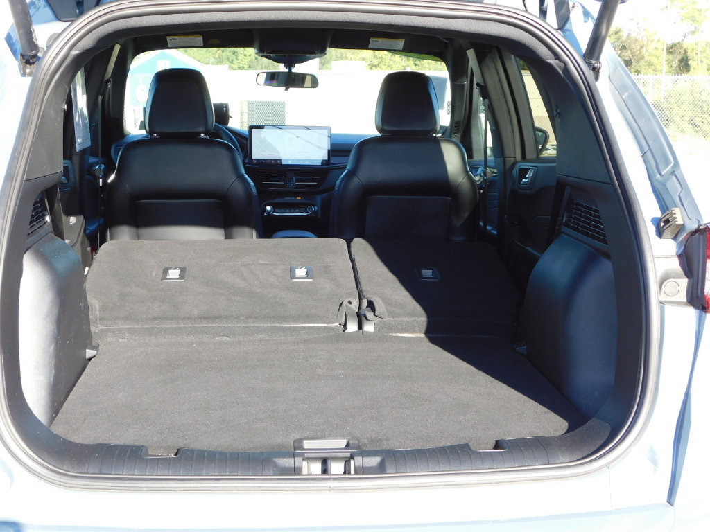 Used 2024 Ford Escape ST-Line Select w/ Tech Pack #2 AWD/4WD image 28