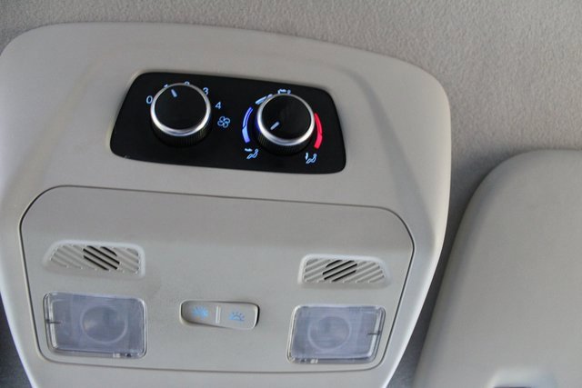 Used 2022 Ford Transit 350 XLT image 17