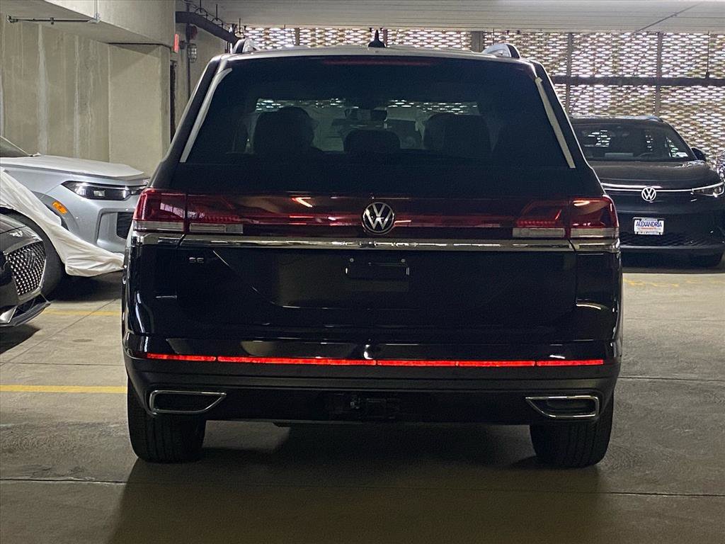 New 2026 Volkswagen Atlas SE image 3