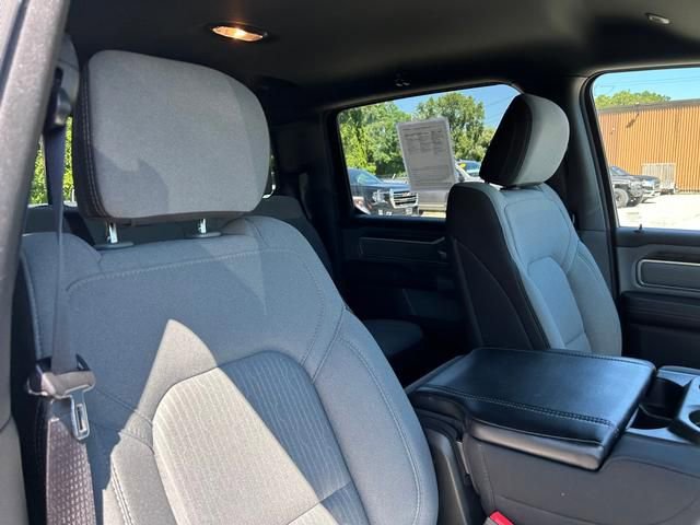 Used 2022 RAM 1500 Big Horn image 32