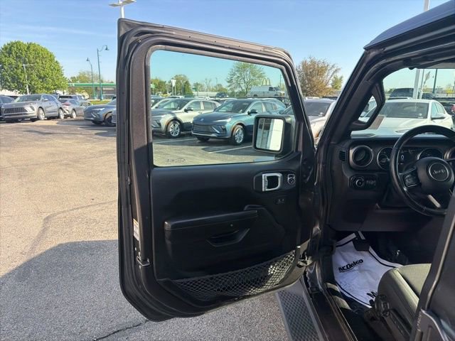 Used 2019 Jeep Wrangler Unlimited Sport S image 29