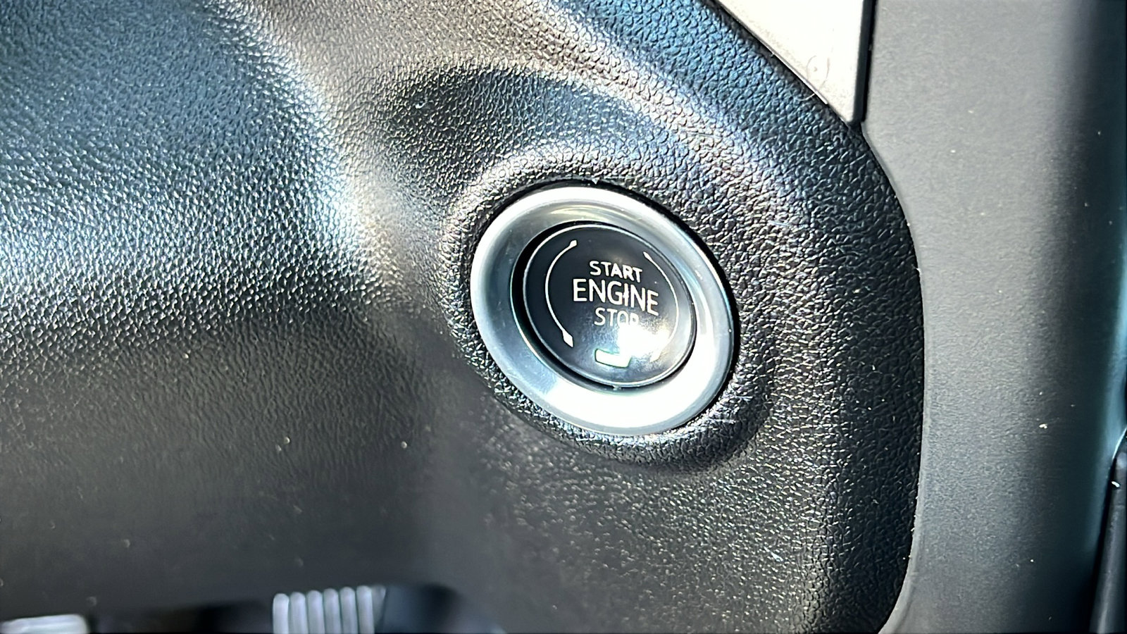 Certified 2025 Chevrolet Silverado 2500 Custom w/ Custom Convenience Package image 27