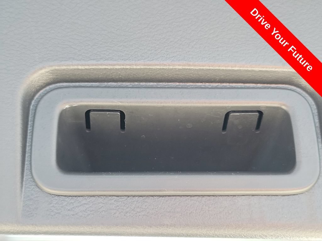 Used 2023 Nissan Rogue SV FWD image 24