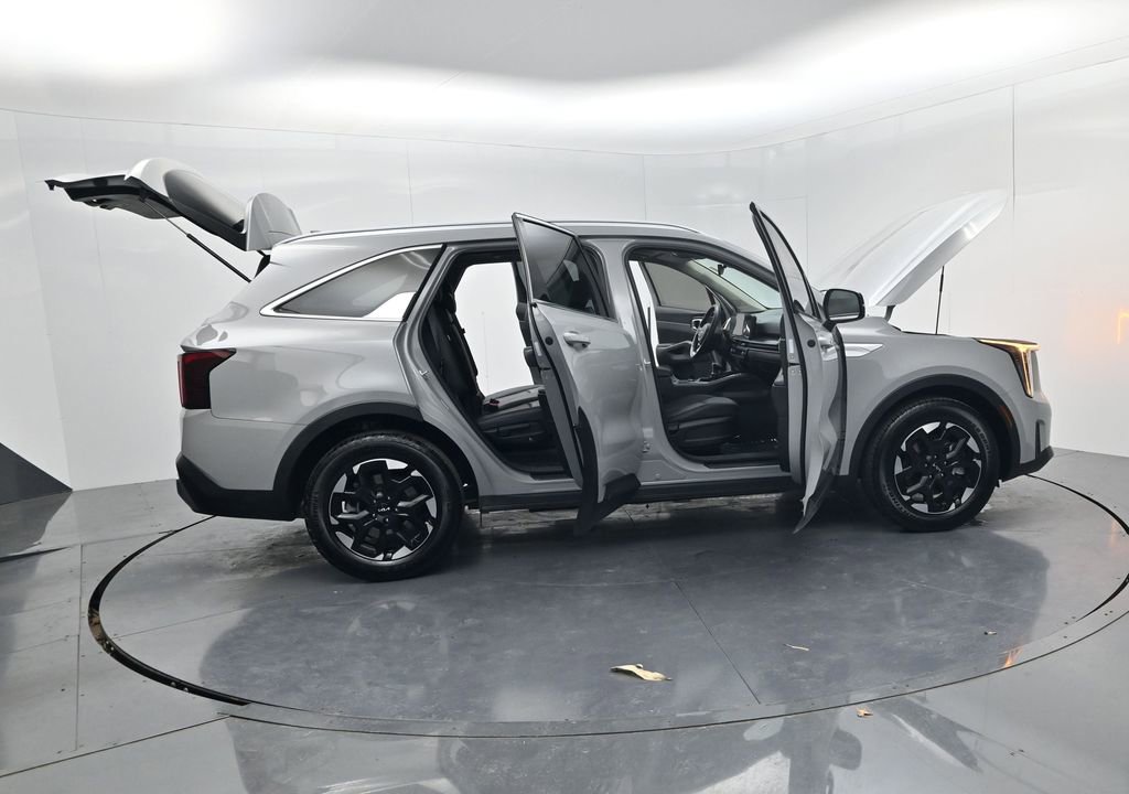 Used 2025 Kia Sorento S w/ Panoramic Sunroof Package image 59