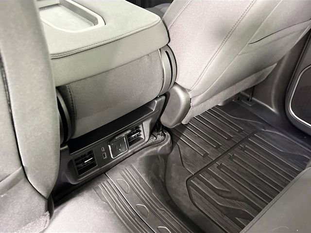 New 2026 GMC Sierra 1500 Elevation image 23