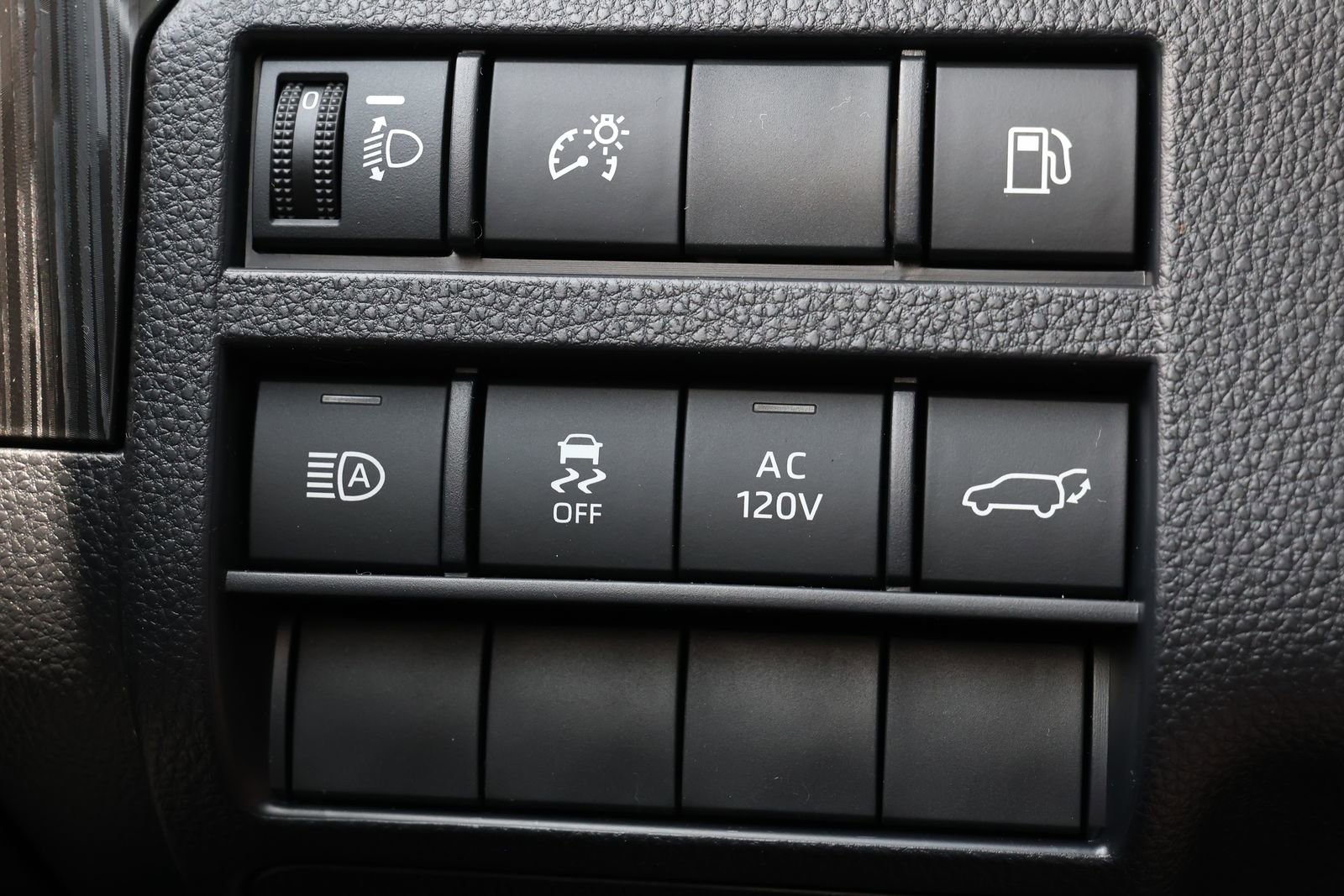 New 2026 Toyota 4Runner Platinum AWD/4WD image 28