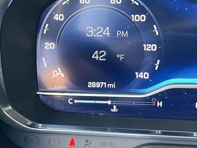 Used 2022 Chevrolet Suburban High Country AWD/4WD image 30