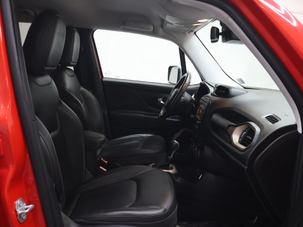 Used 2017 Jeep Renegade Limited FWD image 9