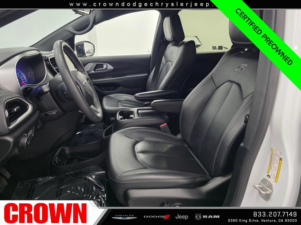 Certified 2024 Chrysler Pacifica Limited FWD image 23