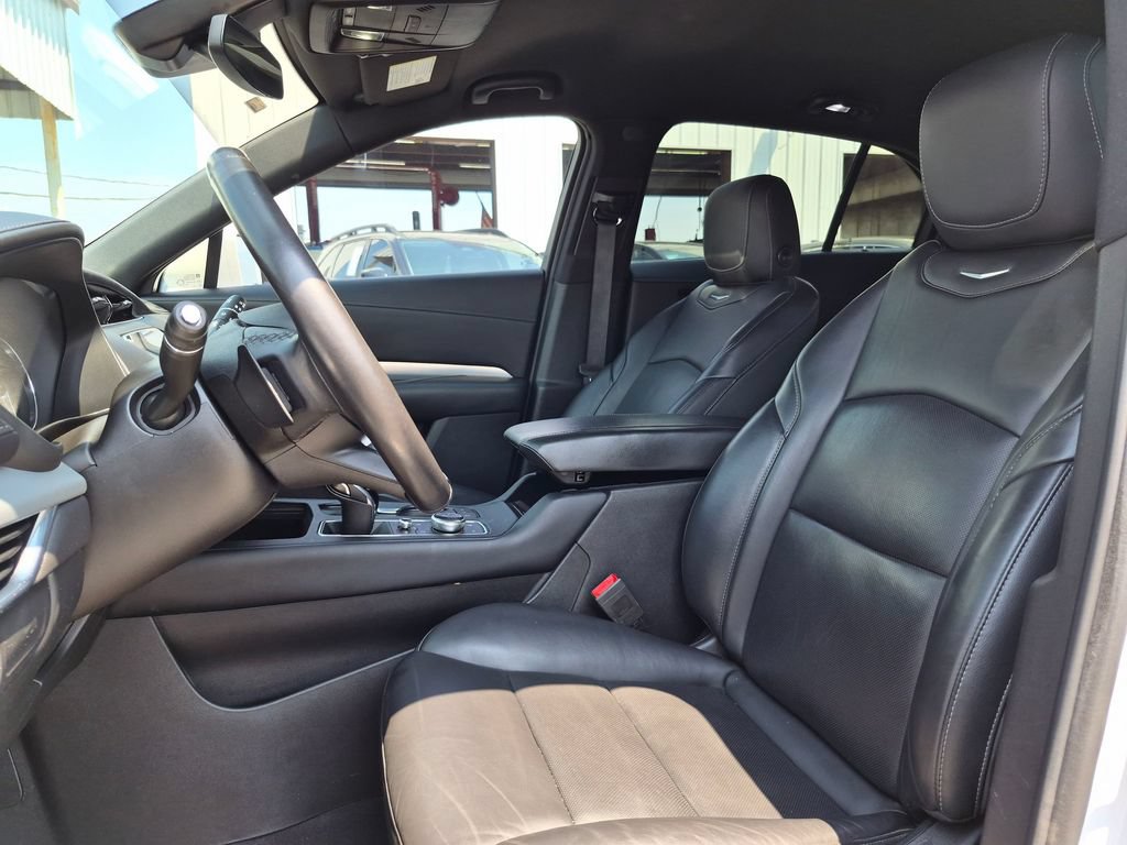 Used 2023 Cadillac XT4 Premium Luxury w/ Driver Assist Package FWD image 14
