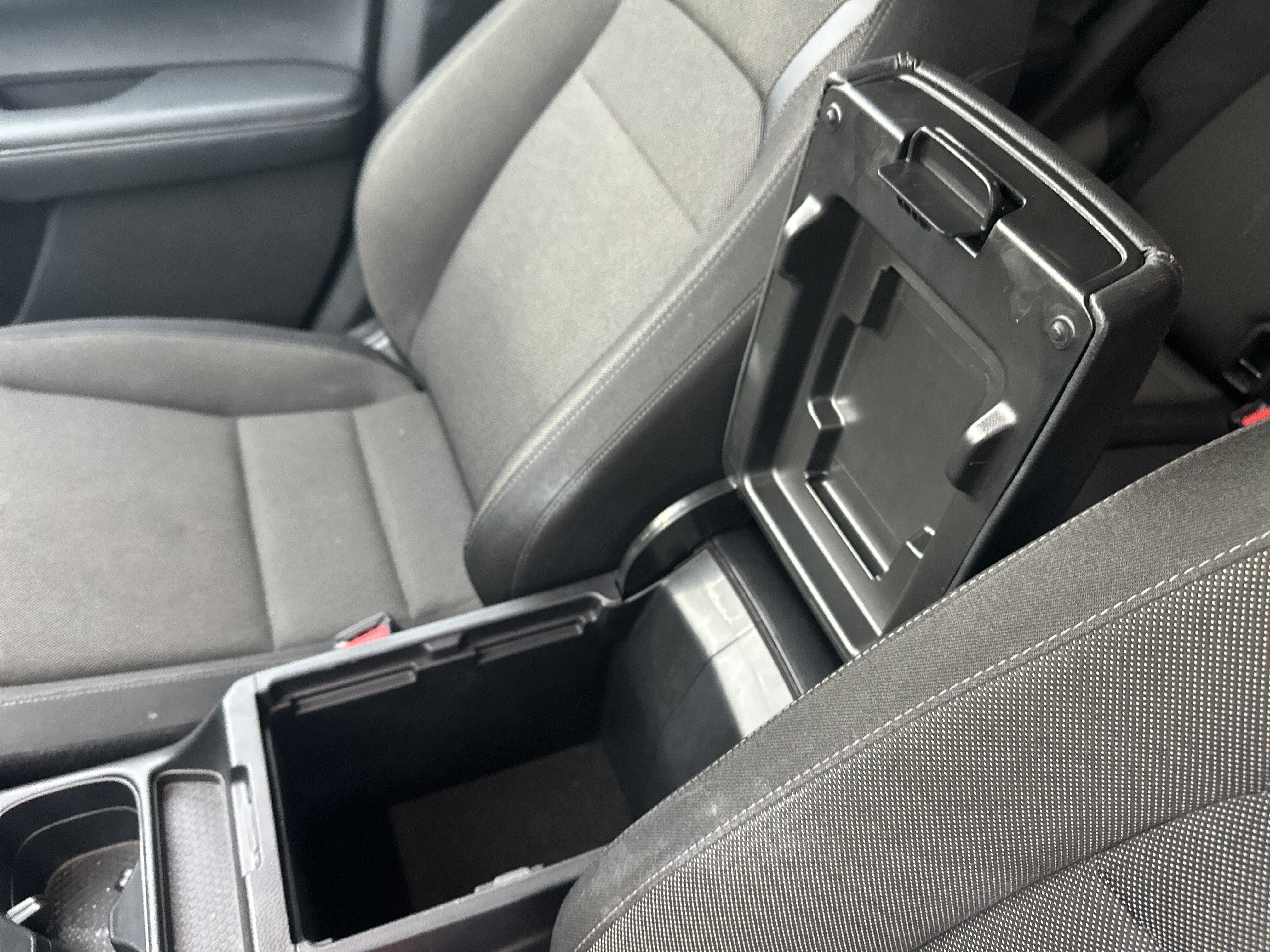 Used 2025 Honda CR-V LX image 20