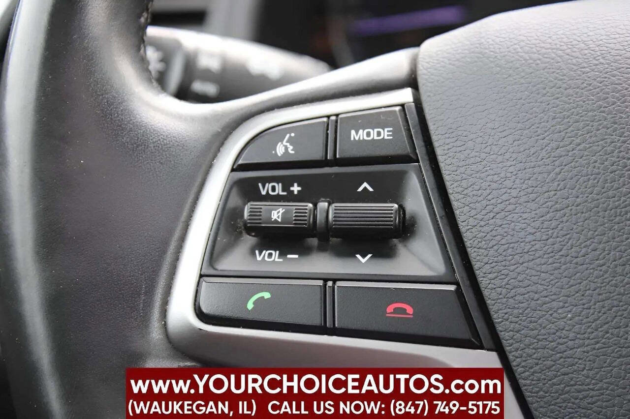 Used 2017 Hyundai Elantra Value Edition image 22