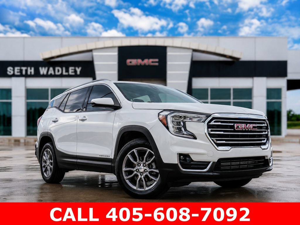 Certified 2024 GMC Terrain SLT AWD/4WD image 1