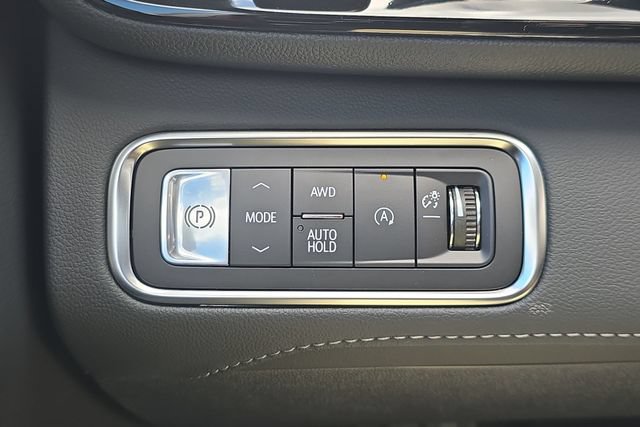 New 2026 Buick Enclave Avenir w/ Super Cruise Package AWD/4WD image 18