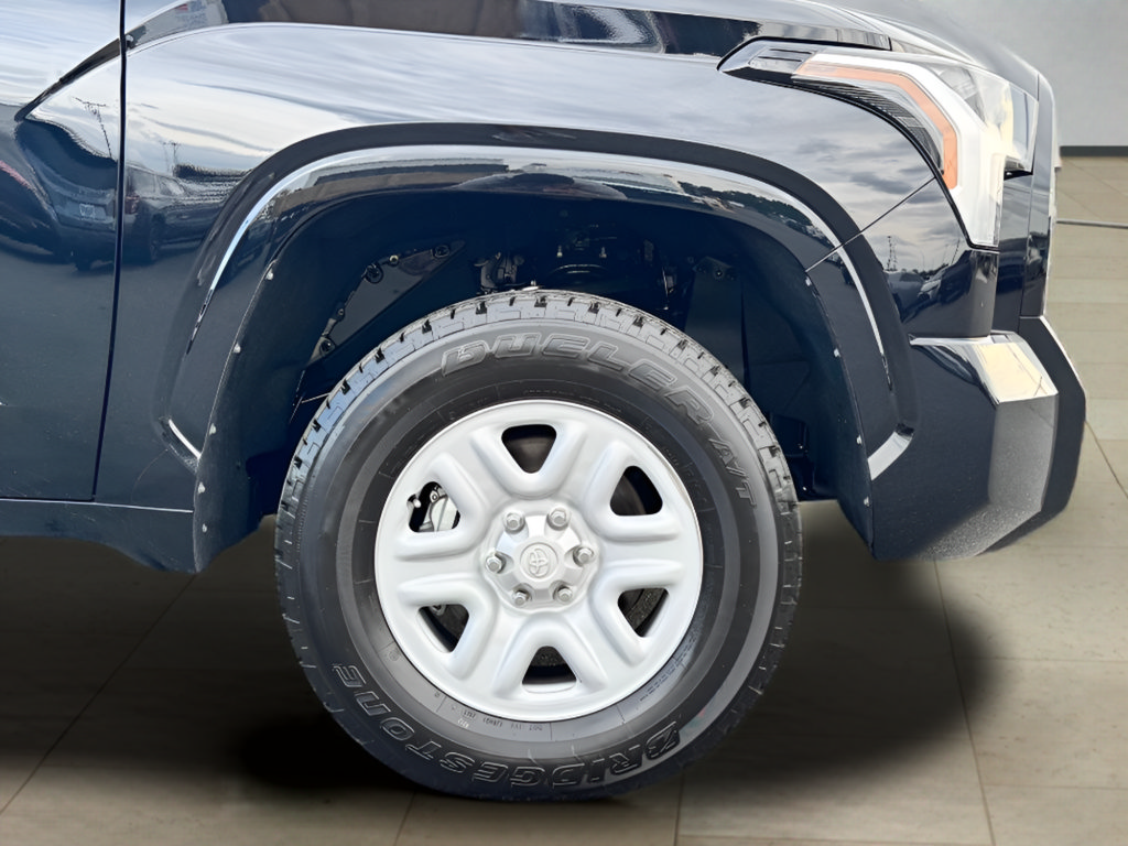 Used 2023 Toyota Tundra SR w/ SR Tow Package AWD/4WD image 39