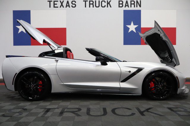 Used 2015 Chevrolet Corvette Stingray Coupe w/ 2LT Preferred Equipment Group RWD image 31