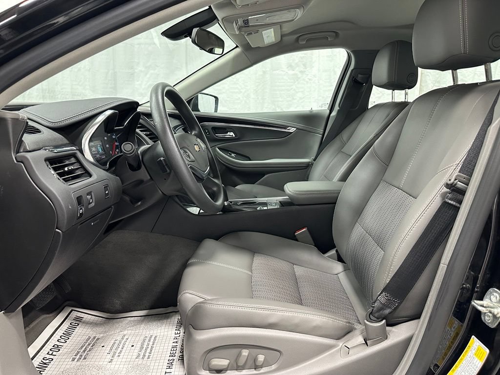 Used 2019 Chevrolet Impala LS FWD image 14