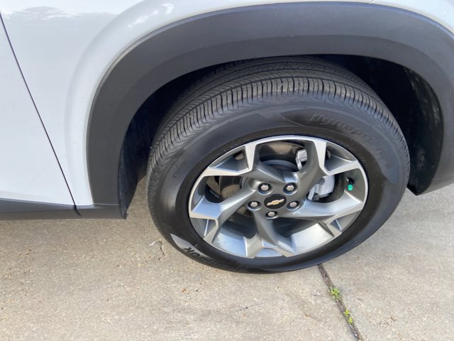 Used 2024 Chevrolet Trax LT image 31