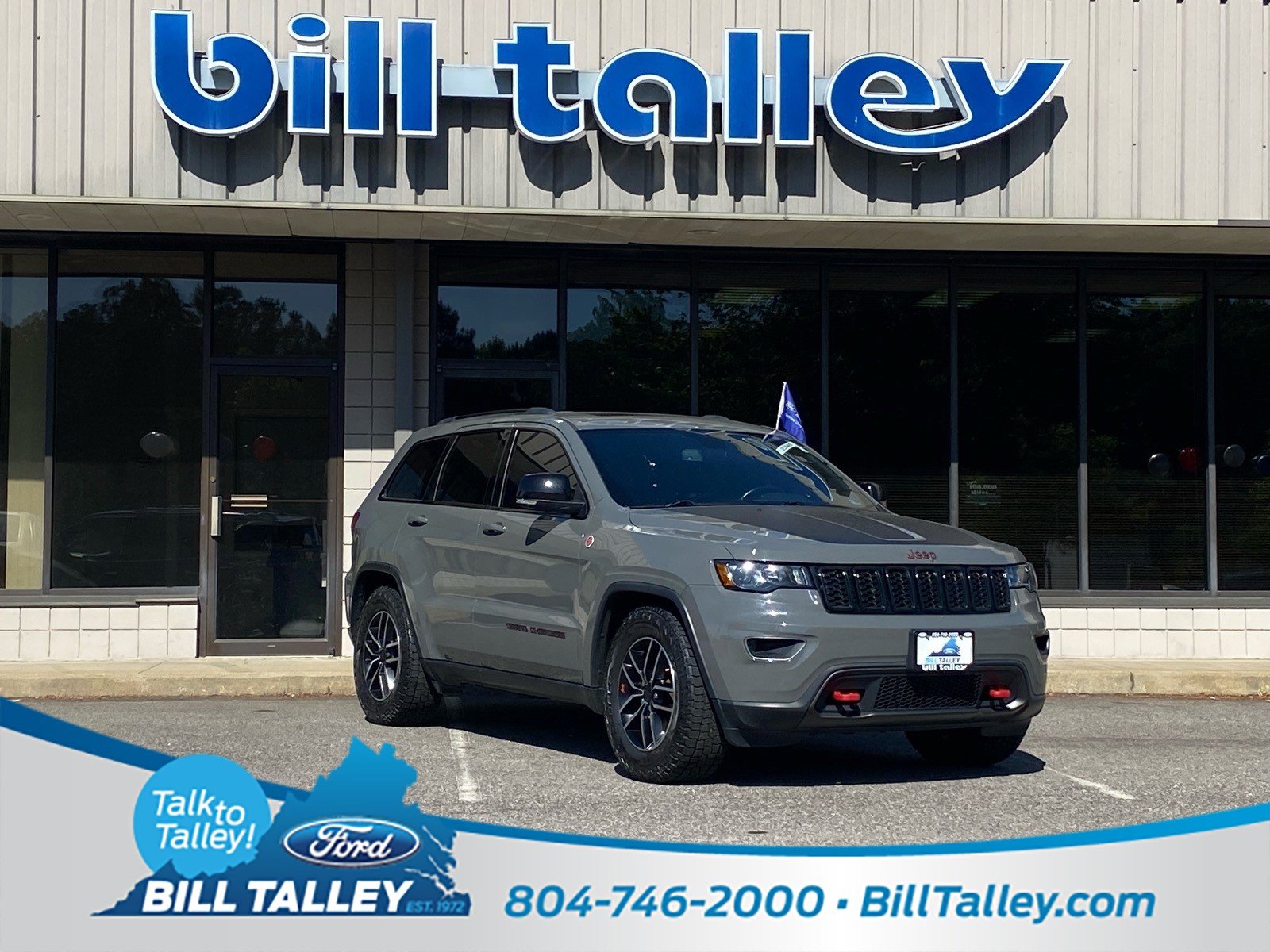 Used 2020 Jeep Grand Cherokee Trailhawk AWD/4WD image 1