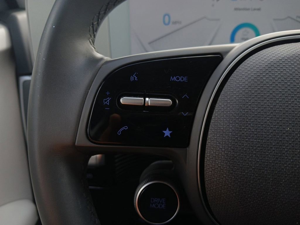 Used 2024 Hyundai Ioniq 5 SE RWD image 17