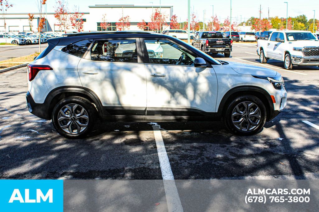 Used 2024 Kia Seltos S image 9