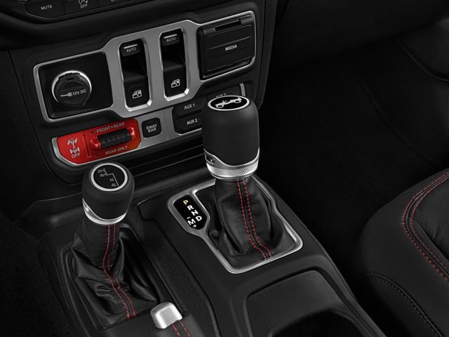 Used 2024 Jeep Wrangler Unlimited Rubicon w/ Technology Group AWD/4WD image 9