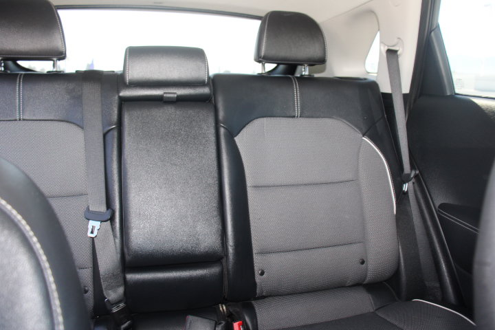 Used 2022 Kia Niro EX FWD image 21
