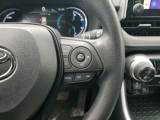 Certified 2025 Toyota RAV4 XLE image 15
