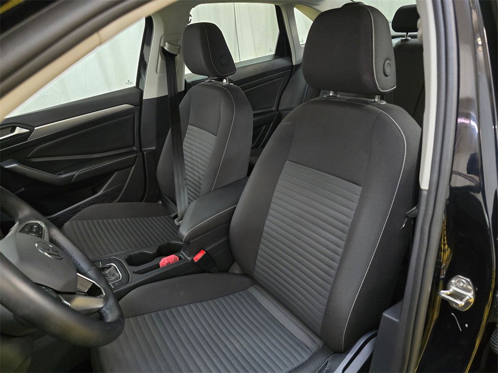 Used 2024 Volkswagen Jetta S image 21
