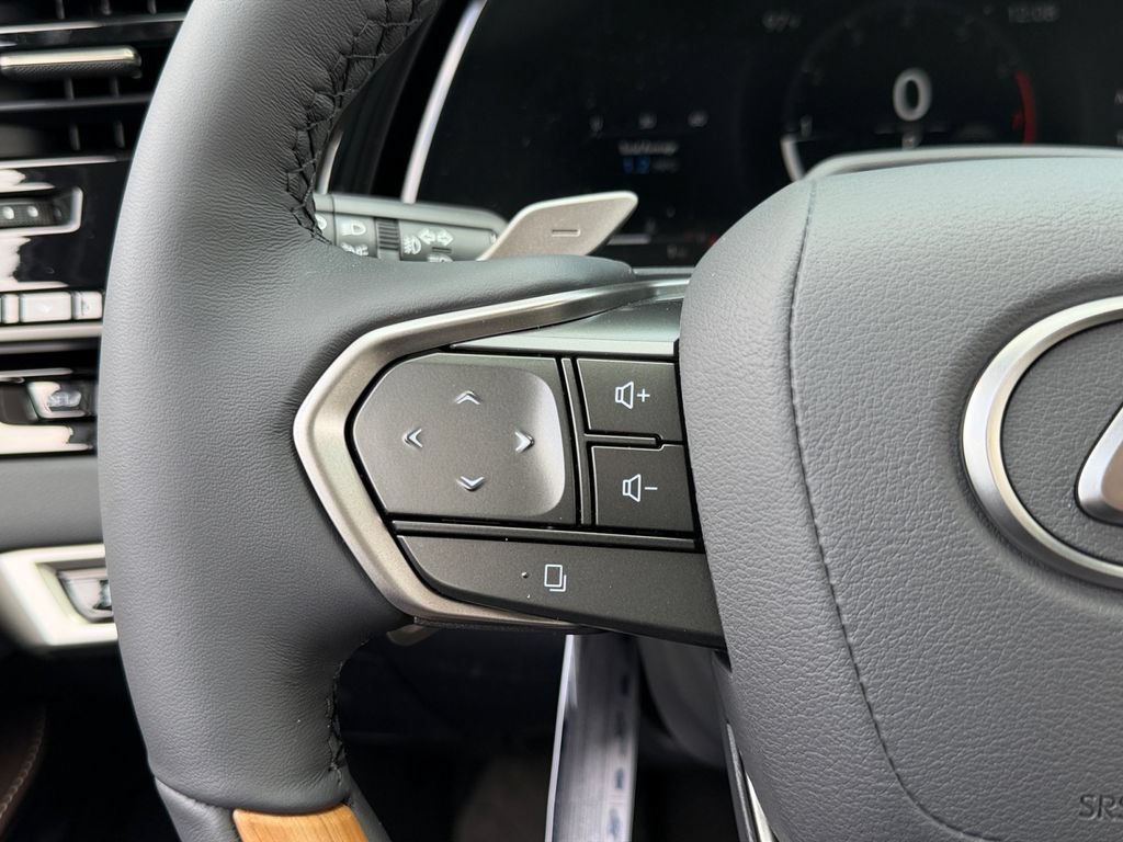 New 2026 Lexus RX 350 AWD w/ Convenience Package image 16