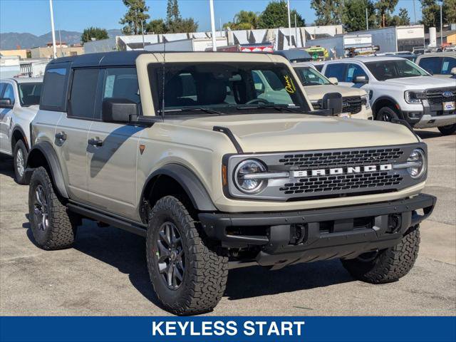 New 2025 Ford Bronco Badlands AWD/4WD image 7