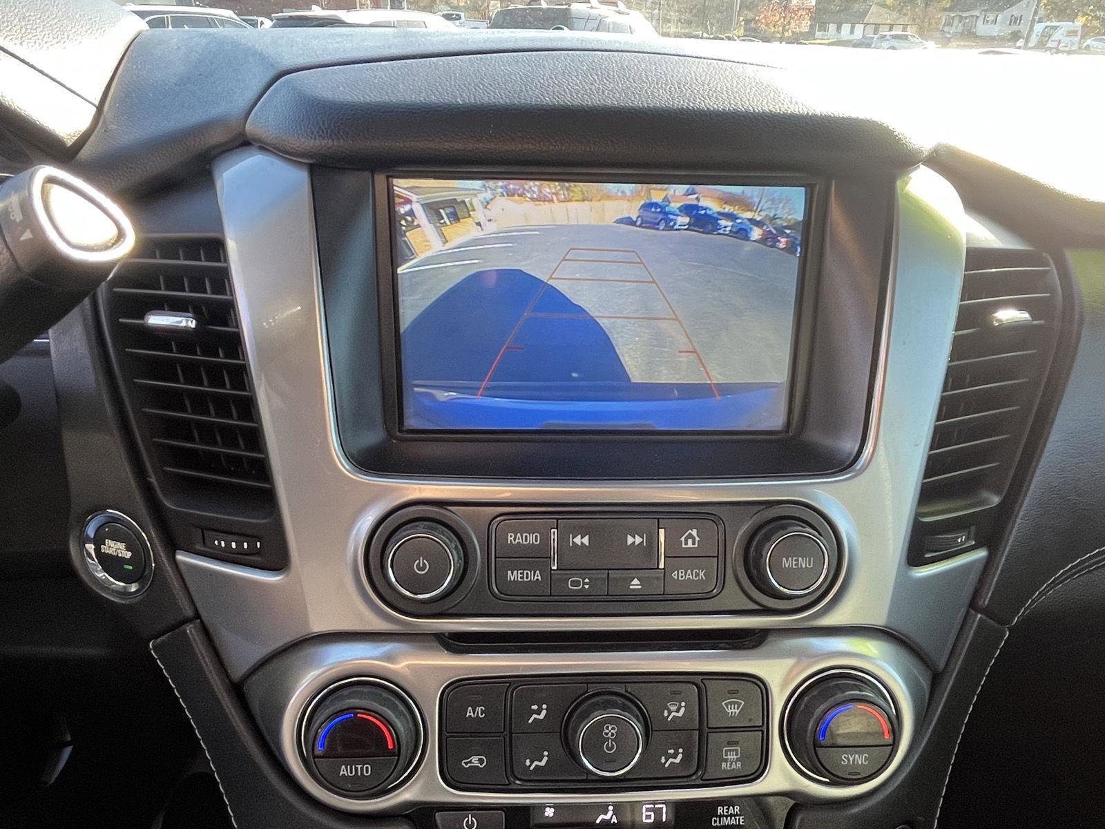 Used 2019 Chevrolet Tahoe LT w/ LT Signature Package image 8