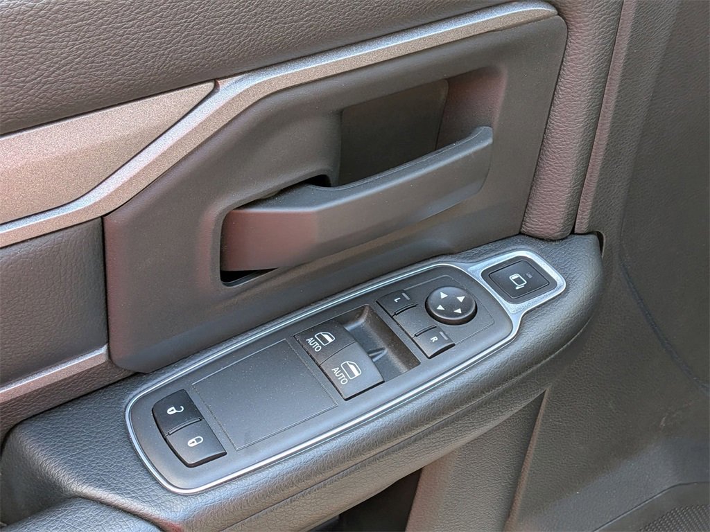 New 2024 RAM 3500 Tradesman image 12